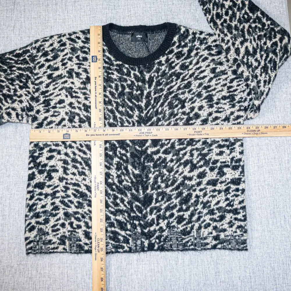 Other UK Rock n Roll Clothing Leopard Crew Sweater distressed sz M